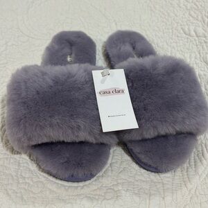 NEW PURPLE SLIPPERS- SIZE 39/ US 8-9